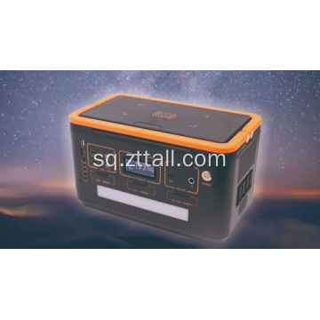 Furnizimi me energji portabël në natyrë.